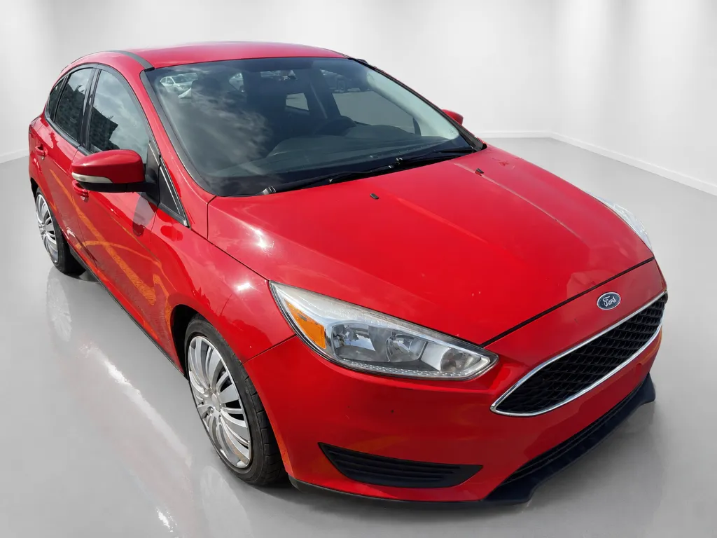 Ford Focus 2017 SE - Photo 2