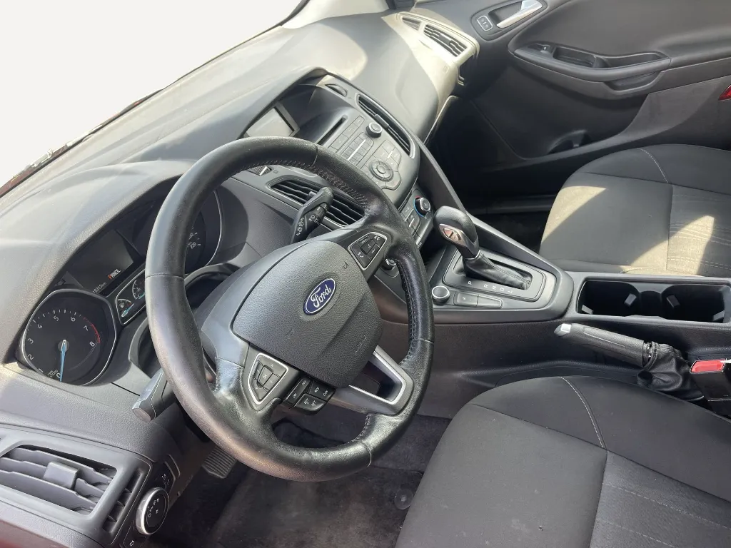 Ford Focus 2017 SE - Photo 7