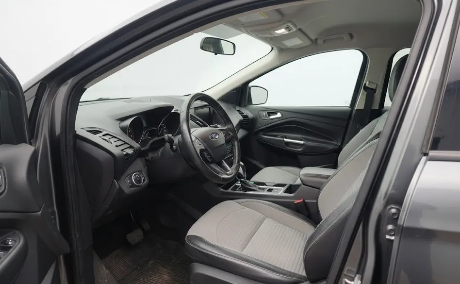 Ford Escape 2019 - Photo 4