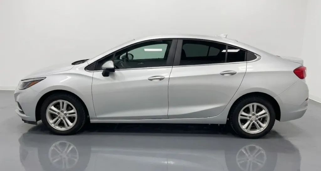 Chevrolet Cruze 2017 - Photo 4